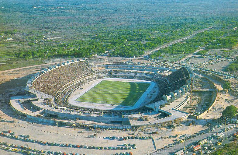 Torwart De Torwarthandschuhe Torwarttraining Alles Fur Die Nummer 1 Torwartausrustung Fortaleza Estadio Castelao