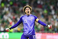 Emotionaler Einsatz von Guillermo Ochoa