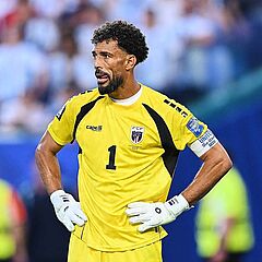 Wie ein Rockstar: Vozinha bei Colo-Colo mit riesigem Spektakel vorgestellt