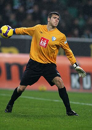 <b></font size=-1>Daniel Fernandes holt seinen ersten Spieltagsieg (Foto Firo)</font></b>