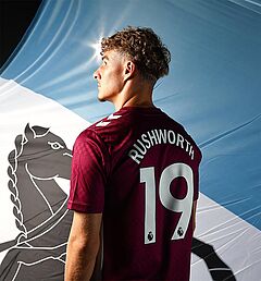 Coventry City verpflichtet Carl Rushworth fest von Brighton